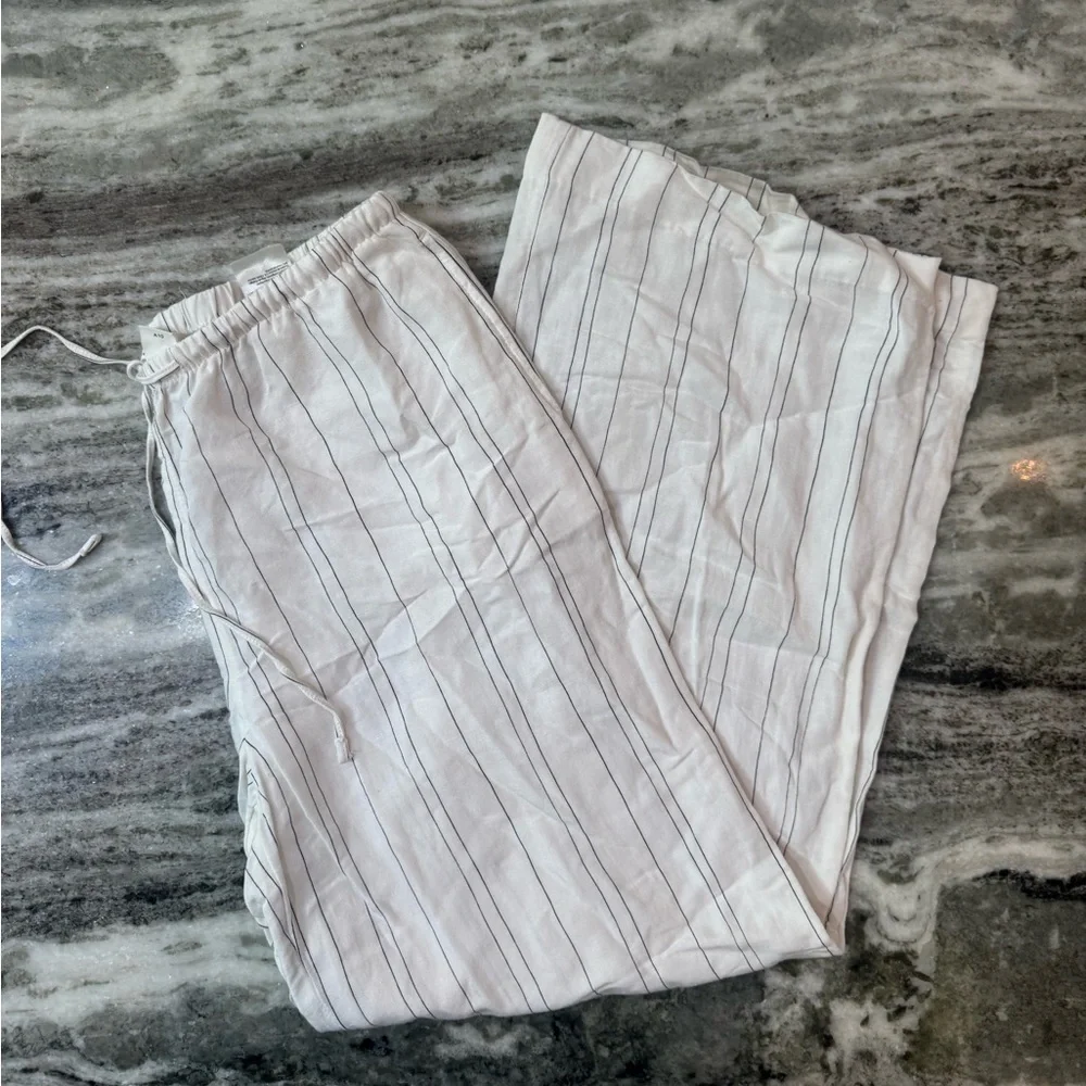 H&M Linen Blend White Striped Wide Leg Pants Size Women’s Medium